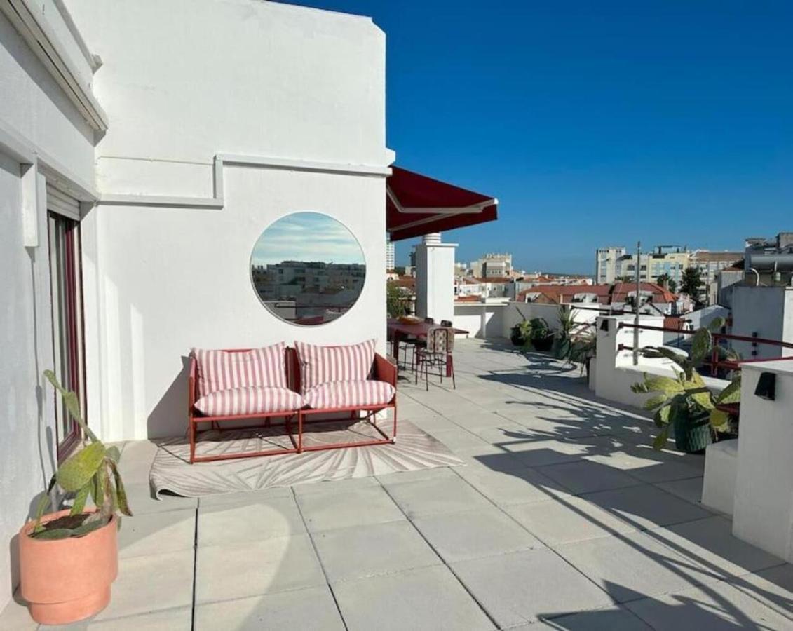 Groovy Caparica Gem With Large Sunny Terrace Apartment Costa de Caparica Luaran gambar
